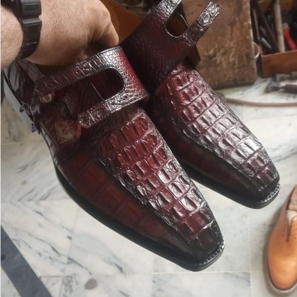 Handcrafted shoes - Picture 10 of 11